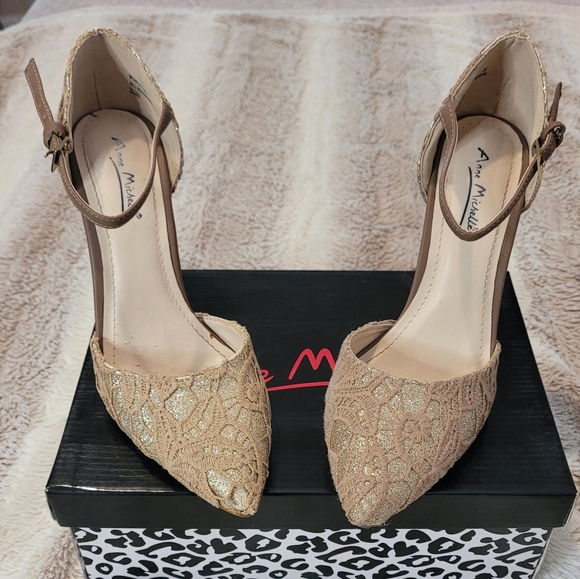Ann Michelle heels size 7 💖 - Picture 4 of 5